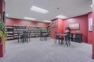 Unit 105-1300 Mississauga Vly Blvd, Mississauga, ON L5A 3S8, Canada, ,  